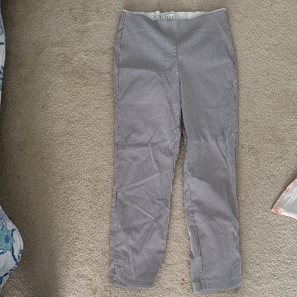 Elle White and Gray Striped Pants